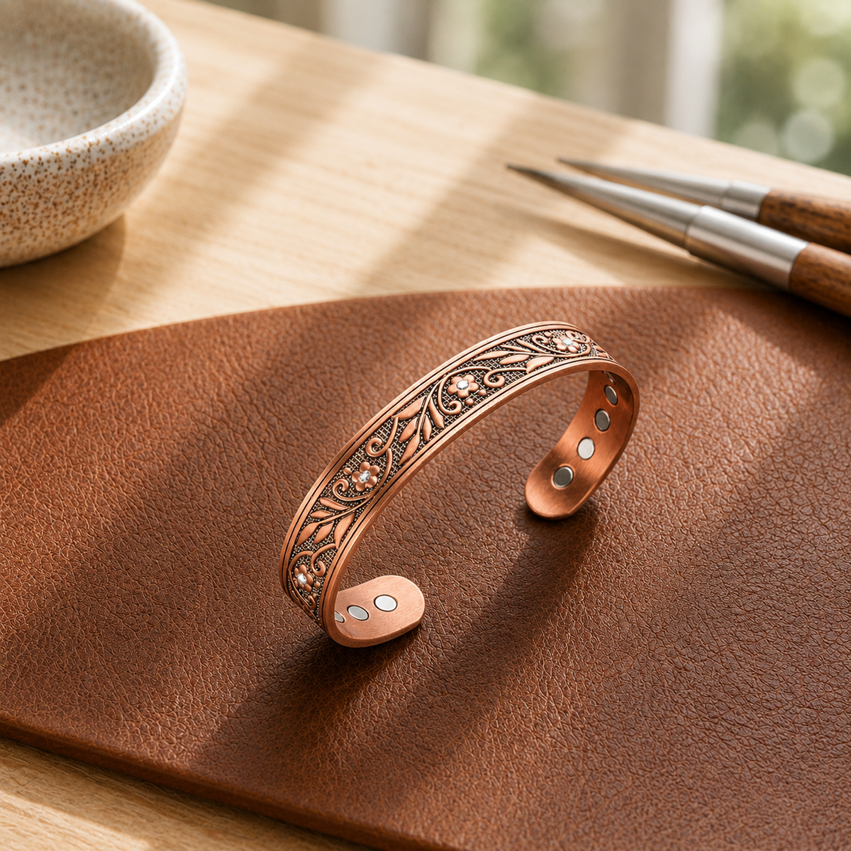 Della's Sprig Copper Bracelet