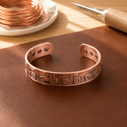 Della's Etch Copper Bracelet