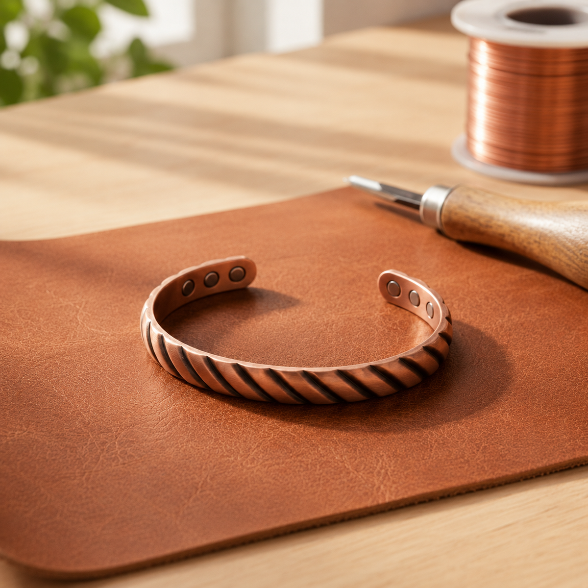 Della's Helix Copper Bracelet