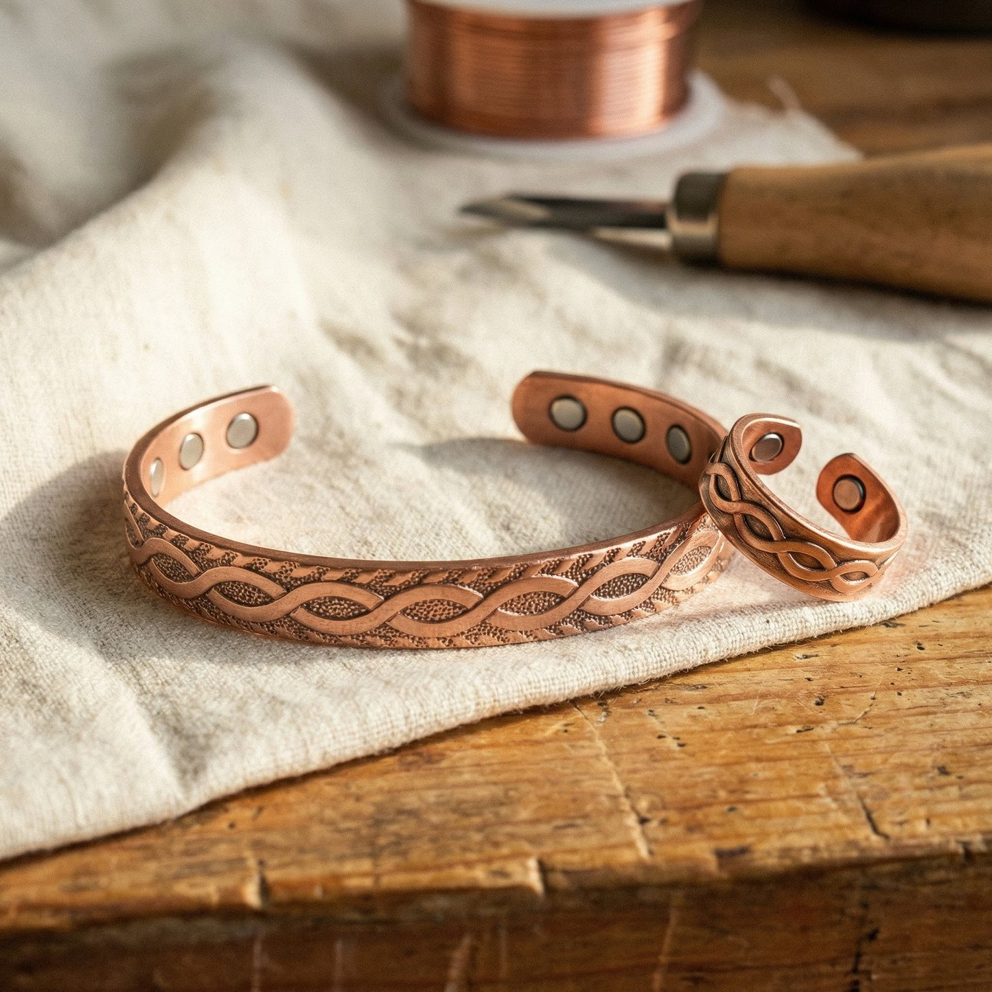 Della's Knot Copper Set