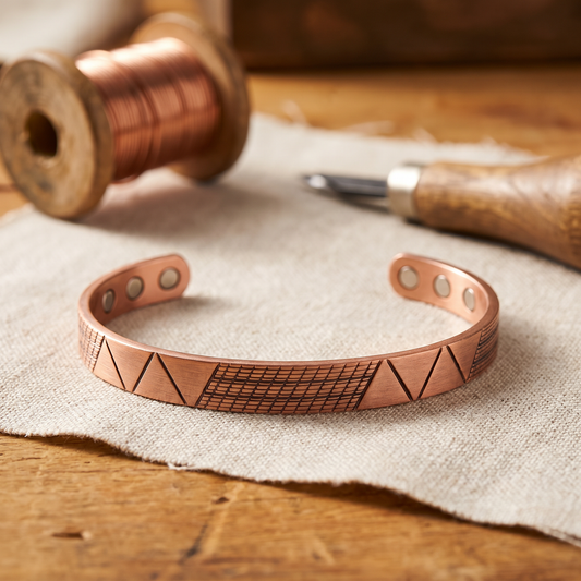 Della's Crest Copper Bracelet