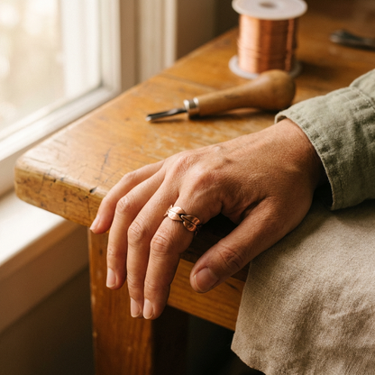 Della's Bind Copper Ring