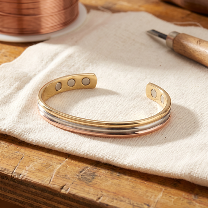 Della's Fell Copper Bracelet