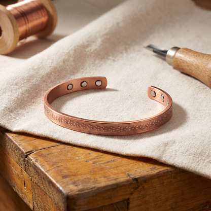 Della's Loch Copper Bracelet