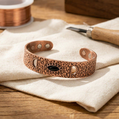 Della's Brume Copper Bracelet